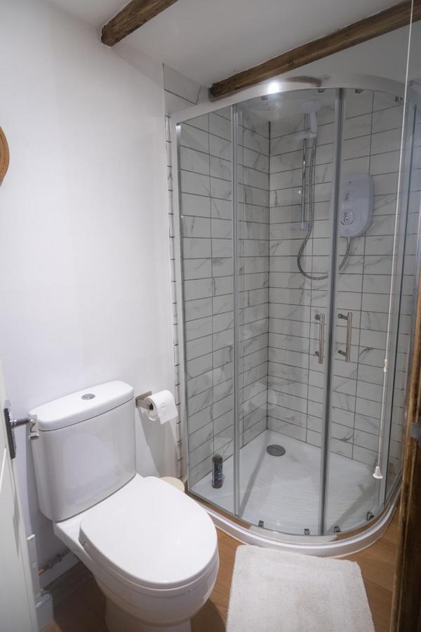 Rose Hideaway - Forest Of Dean Cosy Cabin Retreat Yorkley Εξωτερικό φωτογραφία